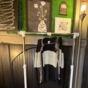 Chico's Monochrome Knit Top